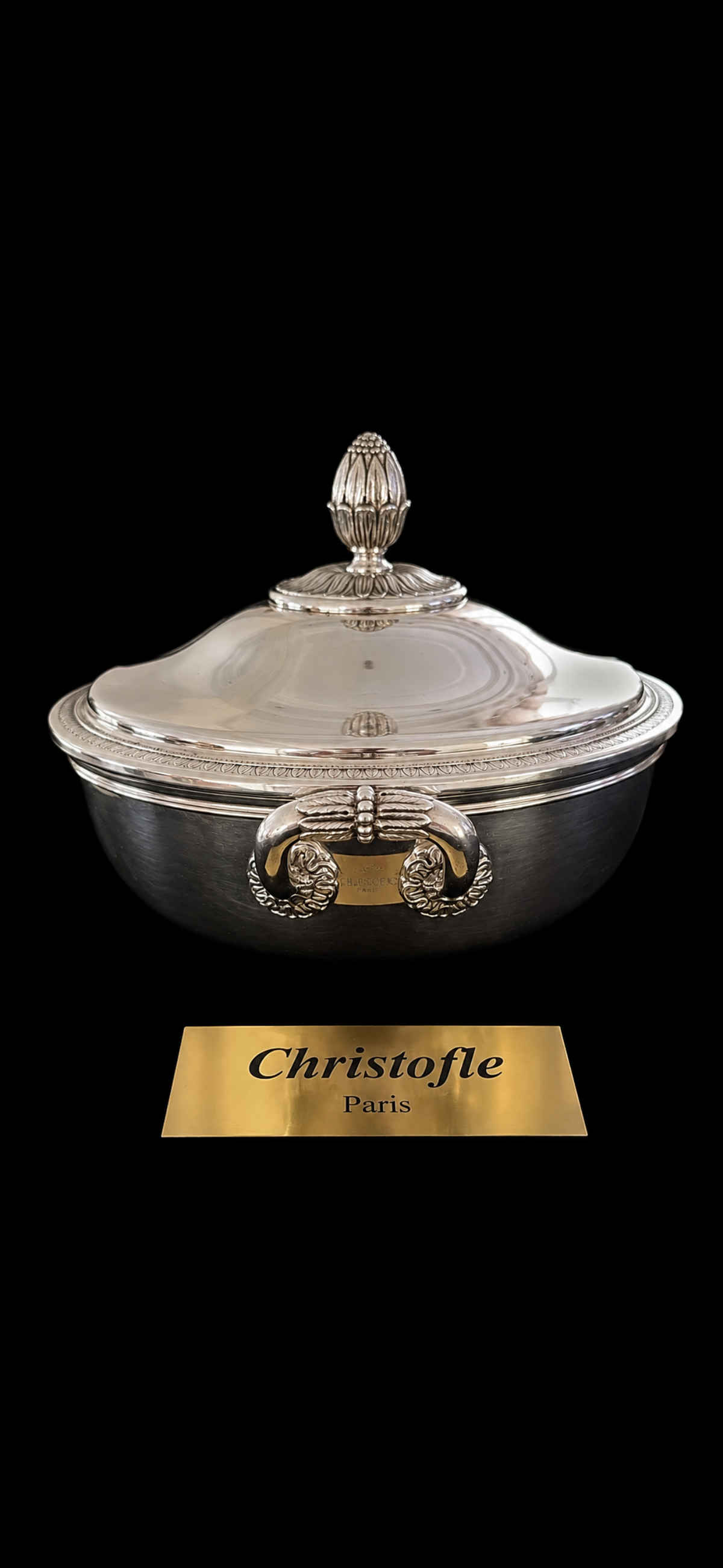 Légumier Christofle Malmaison, détail de la prise sur le couvercle
